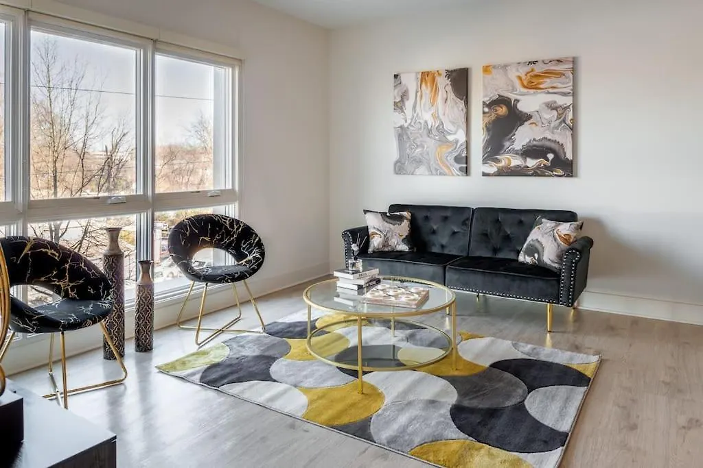 Luxurious & Comfy Downtown Oasis ~ Views ~ Parking Apartment Charlotte